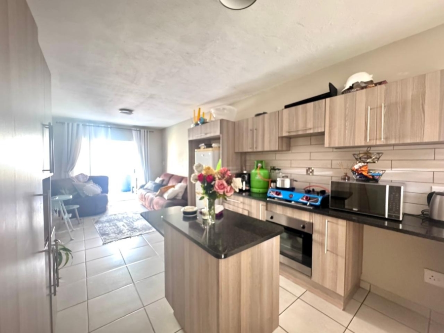 2 Bedroom Property for Sale in Waterval East North West